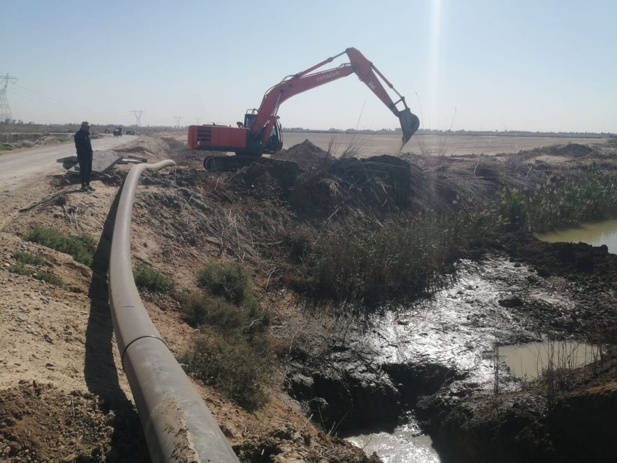 Water pipeline installation